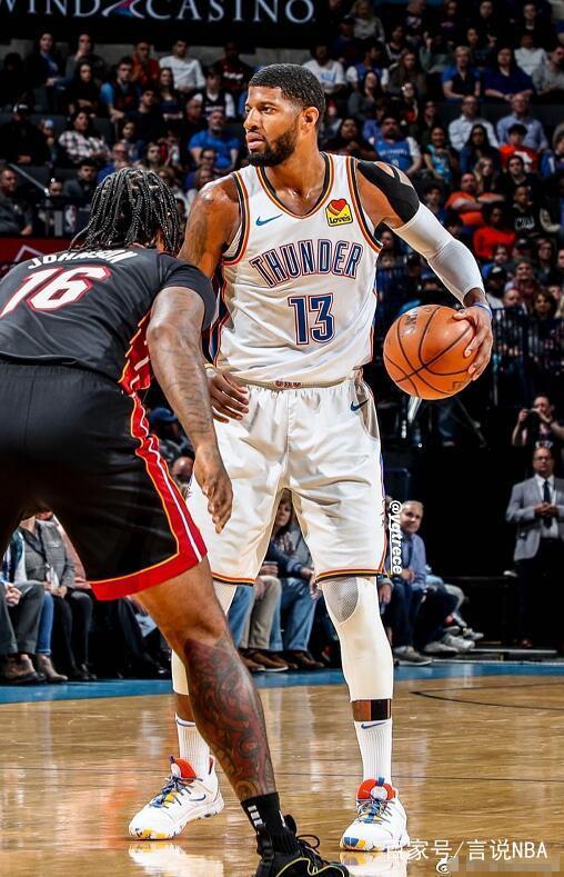 不给机会了？曝阿隆索已失去皇马更衣室掌控权，输曼城或被解雇（阿隆索失去皇马更衣室话语权？若负曼城恐被解雇）