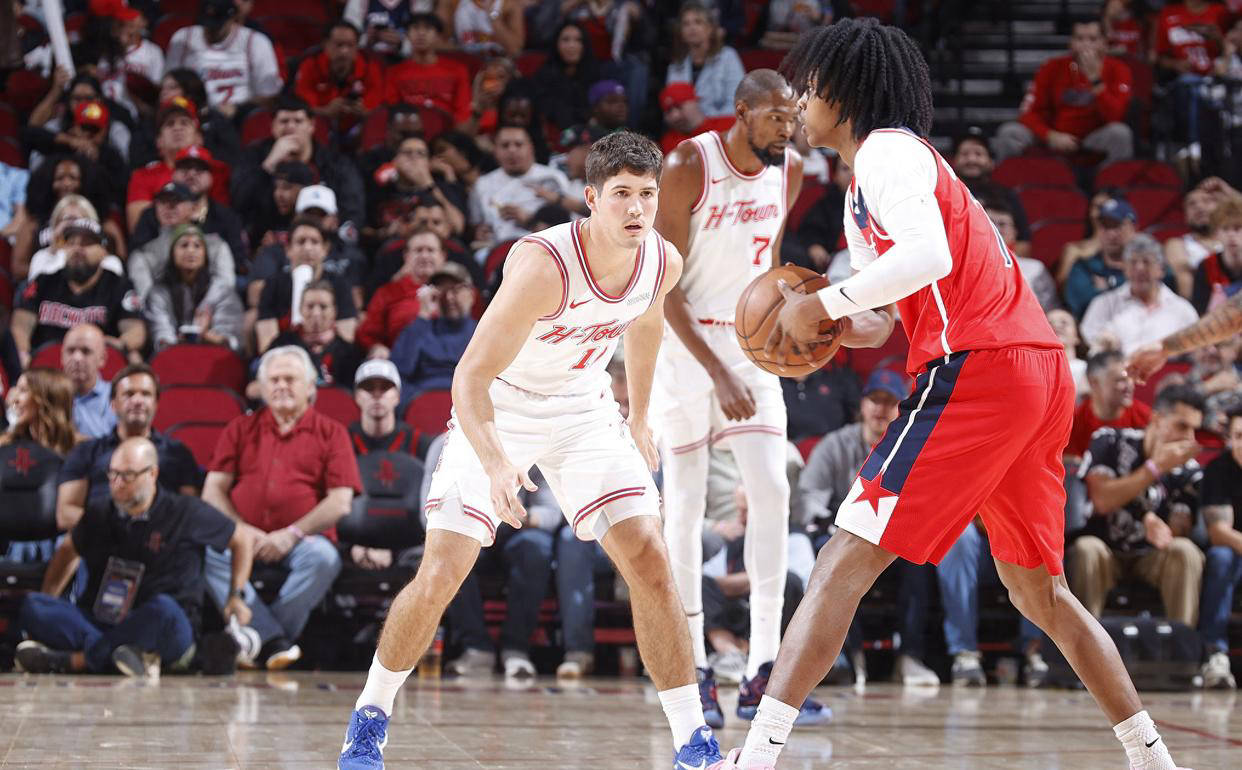 公牛球队稳定性不足（公牛队表现起伏较大）