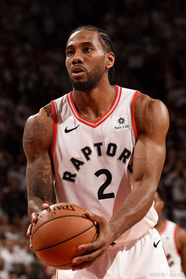 官方：26岁的前比利时国脚、国米旧将范赫斯登退役（官宣：26岁比利时前国脚、国米旧将范赫斯登正式退役）