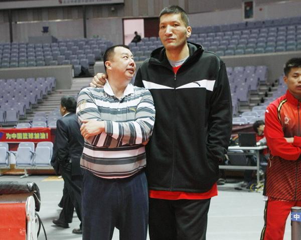 追梦：随便一个内线都是小约基奇，这太扯了，约基奇只有一个（追梦：动不动就给内线贴“小约基奇”标签太离谱，约基奇只有一个）