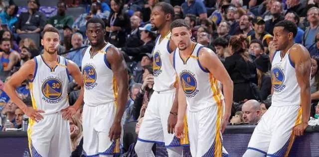 尤尔曼德：教练在岗位上待上15个月才合理，过早解雇教练不好（尤尔曼德：主帅至少应有15个月磨合期，过早下课并非良策）