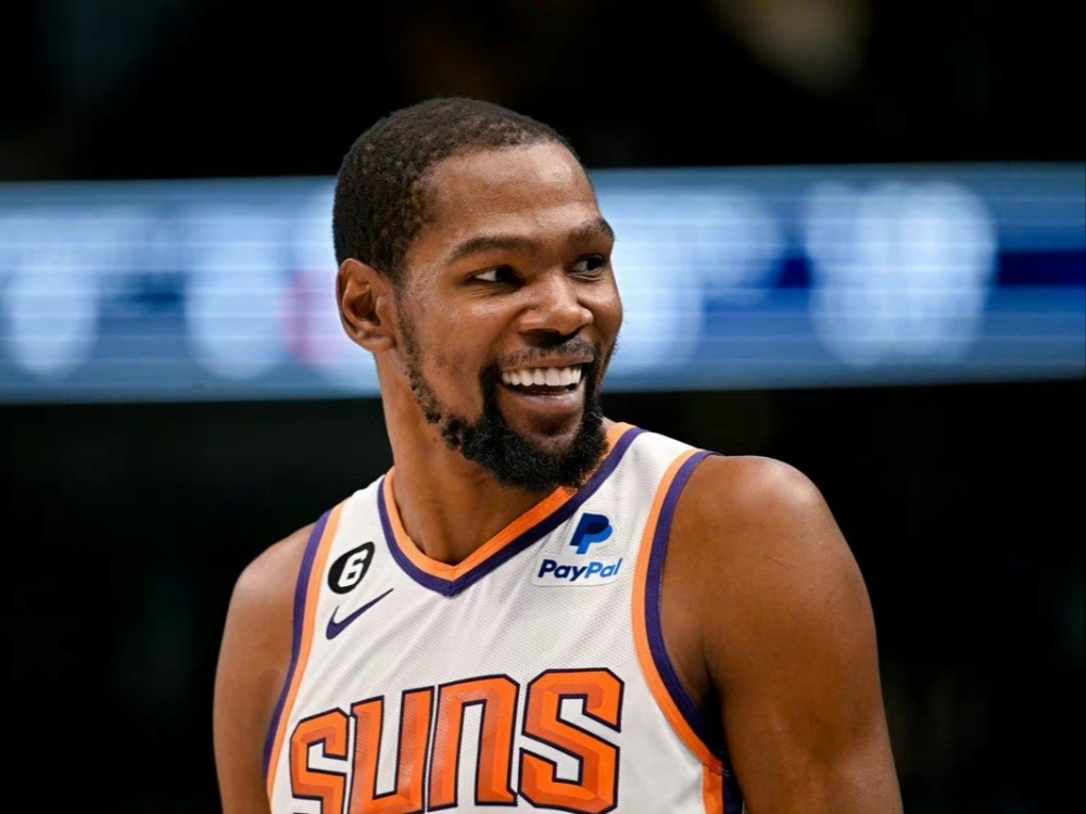 勒沃库森vs多特：希克PK吉拉西；阿德耶米、萨比策首发（勒沃库森对阵多特：希克对飙吉拉西，阿德耶米与萨比策先发）